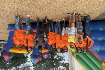 Foto - Festa das crianças na praça da matriz