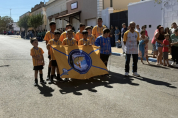 Foto - Desfile Cívico celebra os 128 anos de Dourado
