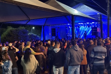 Foto - Dourado celebra 129 anos com show de Felipe e Falcão
