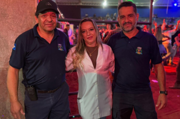 Foto - Dourado Rodeio show agitou a cidade