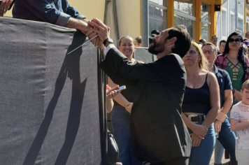 Foto - Desfile Cívico celebra os 128 anos de Dourado