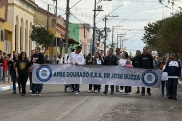 Foto - Desfile cívico 2026