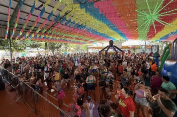 CarnaDourado 2026 celebra tradição, alegria e união em Dourado