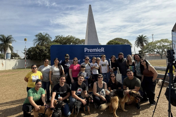 Caminhada Pet movimenta manhã de domingo em Dourado